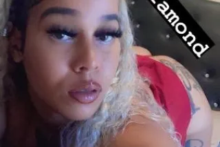 exotic blonde goddess - Image 2